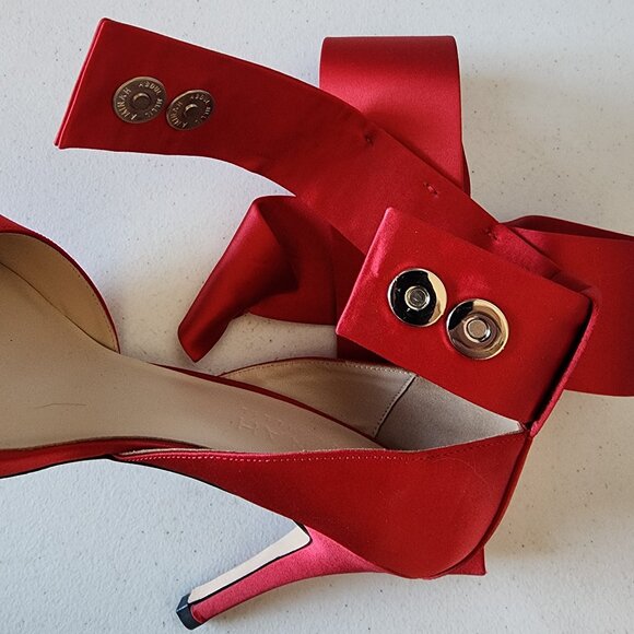 Aminah Red Bow Pumps "EUC" - Picture 13 of 16